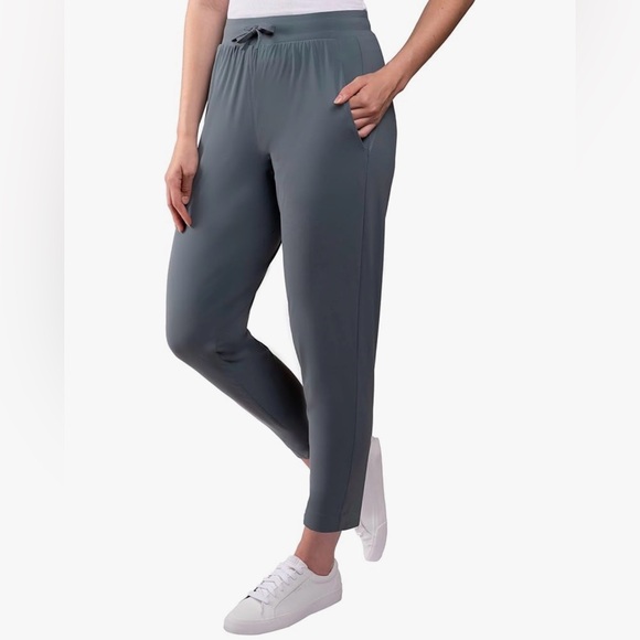 Two pairs of Kirkland Jogger active pants - Picture 3 of 6